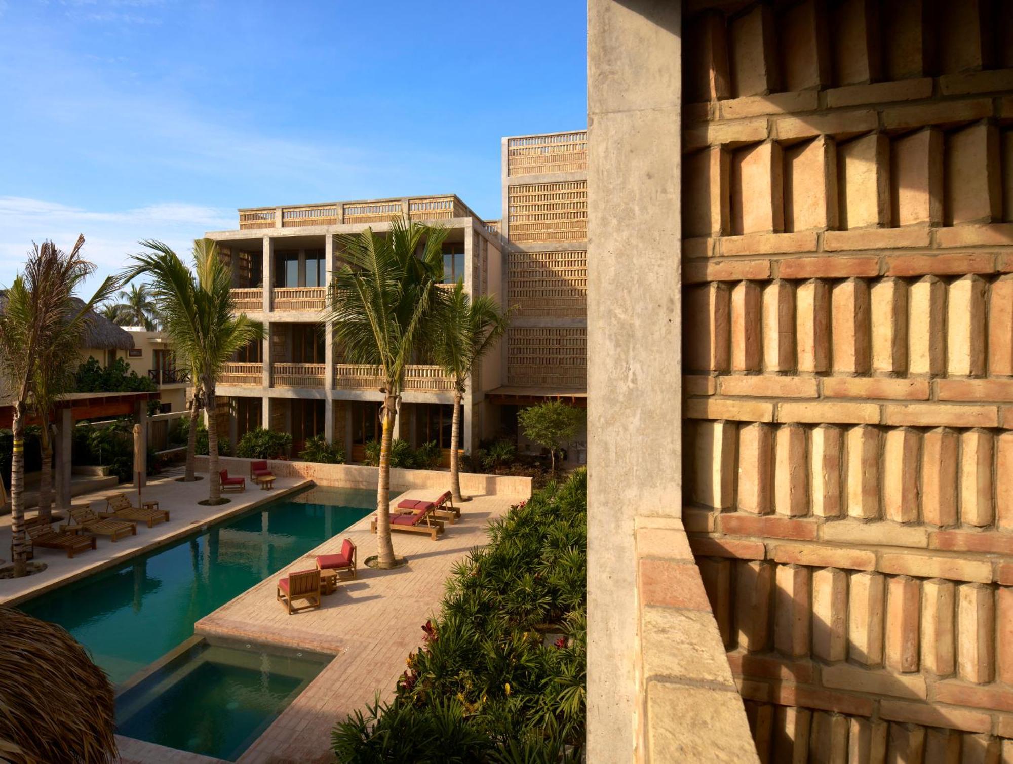 Hotel Humano, A Member Of Design Hotels Brisas de Zicatela Exterior foto